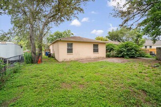 3803 N Garrison St in Tampa, FL - Building Photo - Building Photo