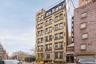 50 S 11th St in Brooklyn, NY - Building Photo - Primary Photo