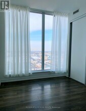 5 Buttermill Ave. in Vaughan, ON - Building Photo - Building Photo