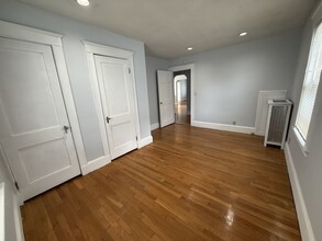 527 Gallivan Blvd in Boston, MA - Building Photo - Building Photo