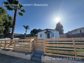 220 Southlook Ave in San Diego, CA - Building Photo - Building Photo