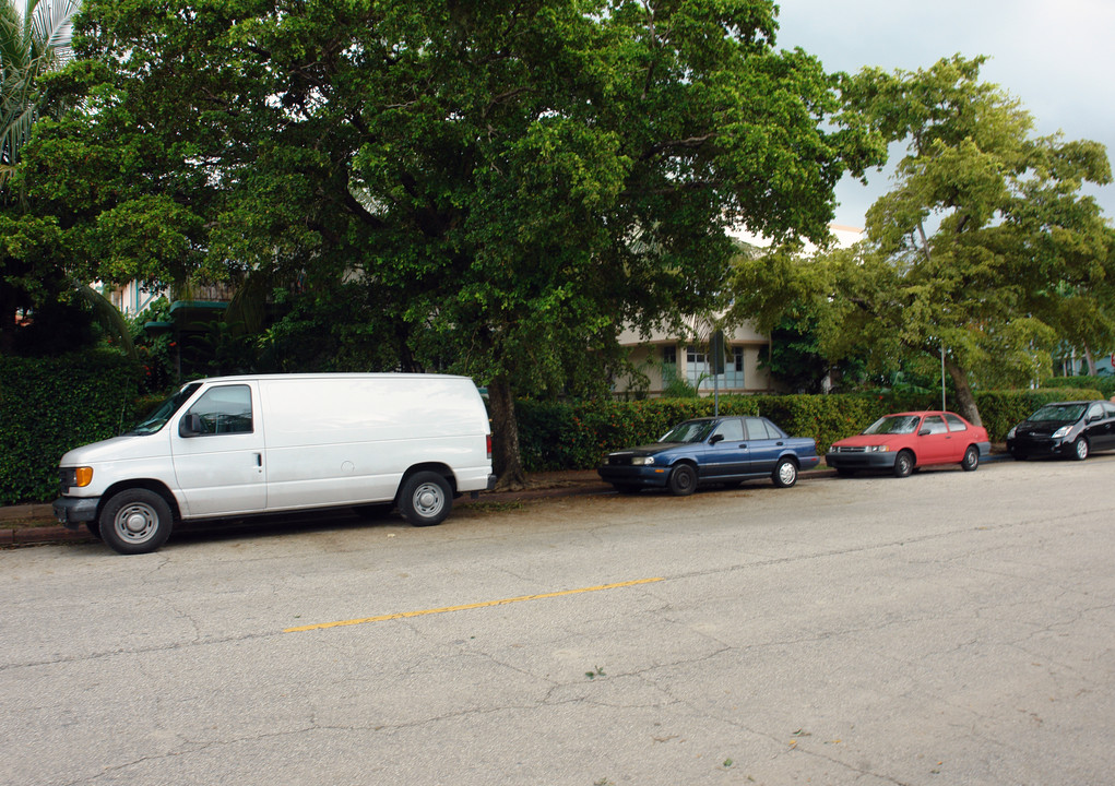 750-752 Lenox Ave in Miami Beach, FL - Building Photo