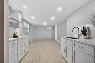 917 Mack Ave in Orlando, FL - Foto de edificio - Building Photo