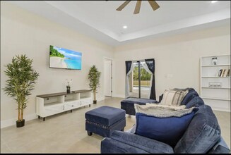 4716 NW 39th Ave in Cape Coral, FL - Building Photo - Building Photo