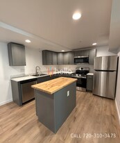 5280 E Warren Ave in Denver, CO - Building Photo