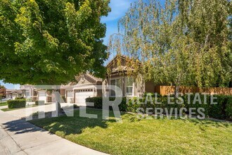 5967 Radmere Dr in Elk Grove, CA - Building Photo - Building Photo