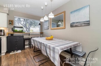 45185 Wolfe Rd in Chilliwack, BC - Building Photo - Building Photo