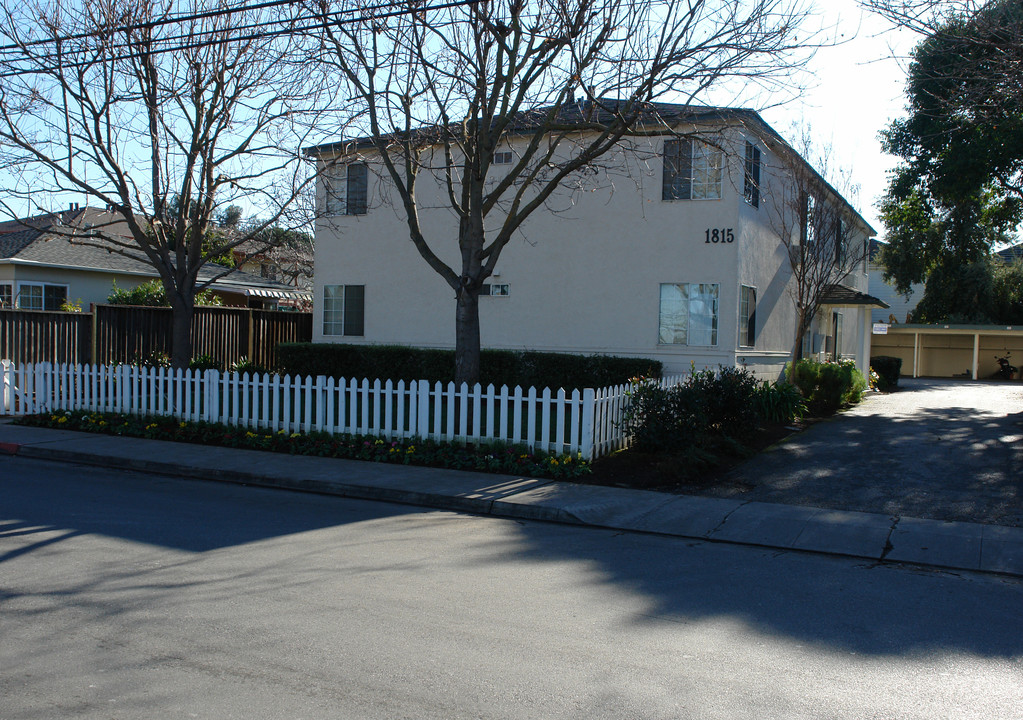 1815 Latham St in Mountain View, CA - Building Photo