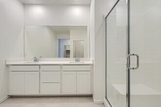 232 Oliver Peak Ave in Henderson, NV - Building Photo - Building Photo