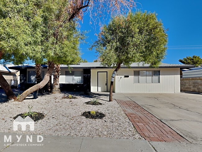 property at 3112 E Vegas Valley Dr