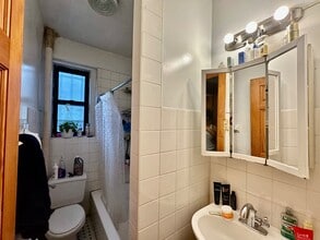 289 Convent Ave in New York, NY - Building Photo - Building Photo