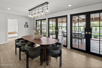7001 E Thunderbird Rd in Scottsdale, AZ - Building Photo - Building Photo