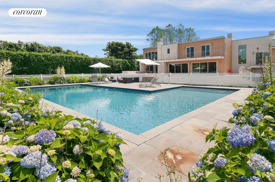 117 Erica's Ln in Sagaponack, NY - Building Photo