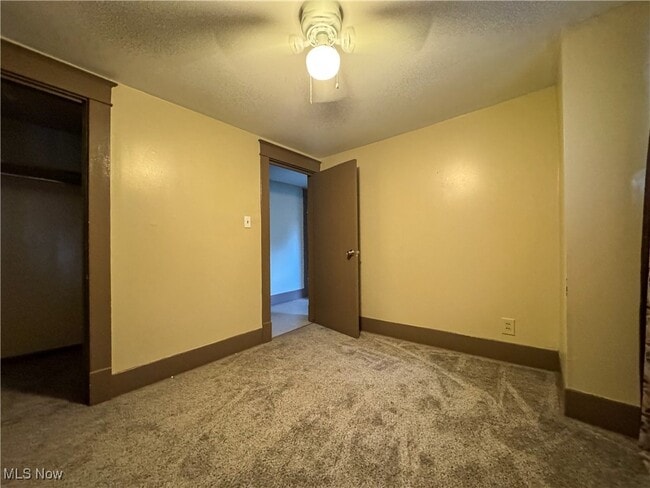 property at 604 W Laclede Ave