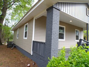 1036 Alabama Ave SW in Birmingham, AL - Building Photo - Building Photo
