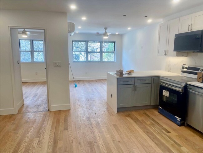 5614 Riverdale Ave in Bronx, NY - Building Photo - Building Photo
