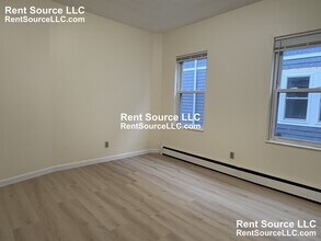 17A Benton Rd. in Medford, MA - Building Photo - Building Photo