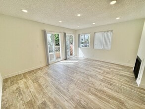 3722 S Canfield Ave in Los Angeles, CA - Building Photo - Building Photo