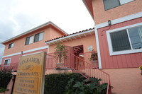 San Ramon Apartments in Lawndale, CA - Foto de edificio - Building Photo