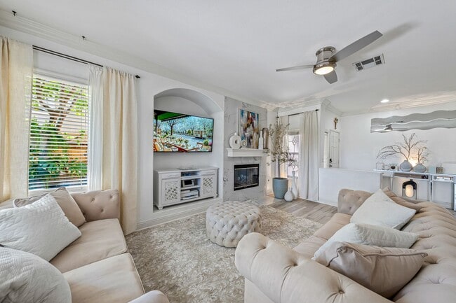 property at 1381 Caminito Capistrano
