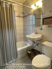 2034 N Grand Ave photo'