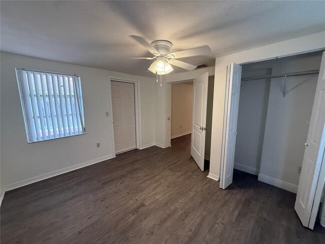 3525 Springfield Dr in Holiday, FL - Building Photo - Building Photo