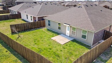 806 Meadow Wood Ln in Princeton, TX - Building Photo - Building Photo