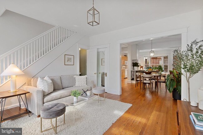 property at 2009 37th St NW