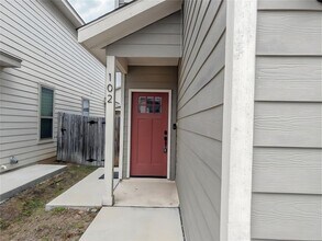 13837 Enzo Gate in San Antonio, TX - Building Photo - Building Photo