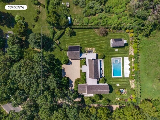property at 33 Hands Creek Rd