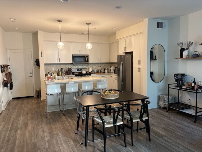 property at 306 Farmhouse Dr