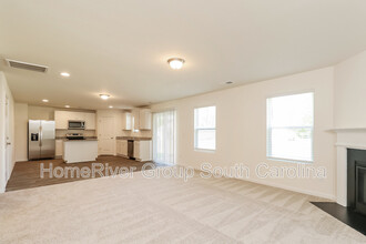 134 Carriagebrook Cir in Camden, SC - Building Photo - Building Photo