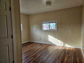 32 3rd St in Willow Creek, MT - Building Photo - Building Photo