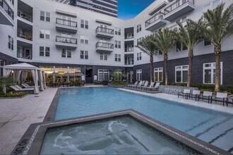 2525 CityWest Blvd, Unit B3 in Houston, TX - Building Photo - Building Photo