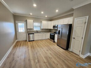 207 Fern Bank Dr in Hazel Green, AL - Building Photo - Building Photo