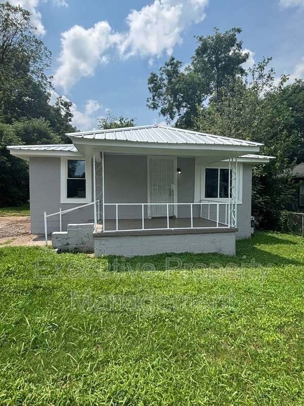 property at 4009 Grasselli Ave SW