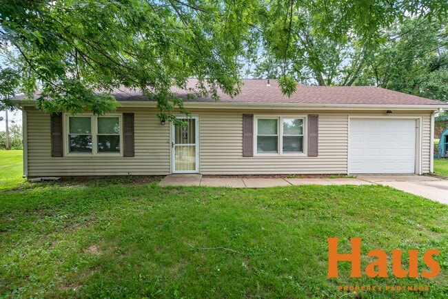 property at 2834 SE Glenside Ct