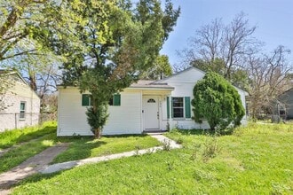 302 14th St N in Texas City, TX - Building Photo - Building Photo