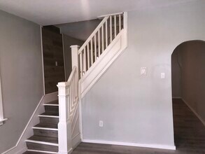 48 E Shawnee Ave in Plymouth, PA - Building Photo - Building Photo