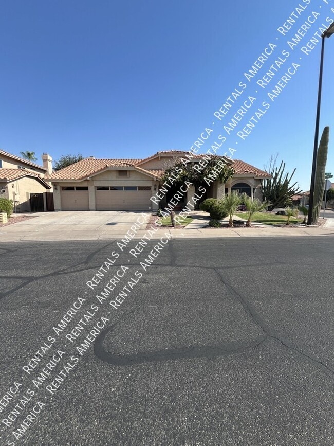 1243 W Iris Dr in Gilbert, AZ - Building Photo - Building Photo