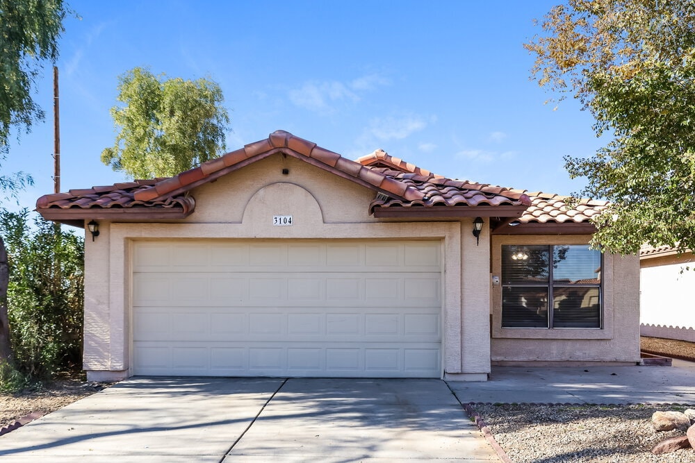 3104 N Copenhagen Dr in Avondale, AZ - Foto de edificio