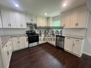142 Forrest Oaks Dr in Gun Barrel City, TX - Building Photo - Building Photo