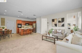 2451 Aberdeen Ln in Discovery Bay, CA - Building Photo - Building Photo
