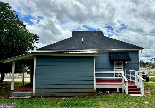 83 Elm St in Griffin, GA - Building Photo - Building Photo