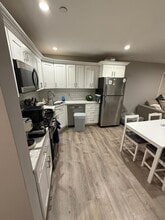 616 E Broadway, Unit 4D in Long Beach, NY - Foto de edificio - Building Photo