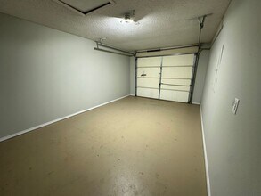 3401 SW Landau Ct in Bentonville, AR - Building Photo - Building Photo