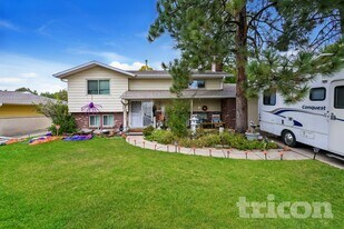 2965 S Eaton St in Denver, CO - Building Photo