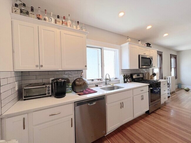 property at 52 Blenford Rd