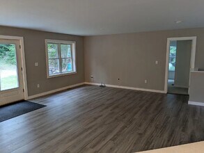 200 Couchtown Rd in Warner, NH - Building Photo - Building Photo