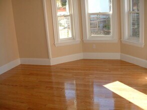 9 Wall St, Unit 01101 in Waltham, MA - Building Photo - Building Photo
